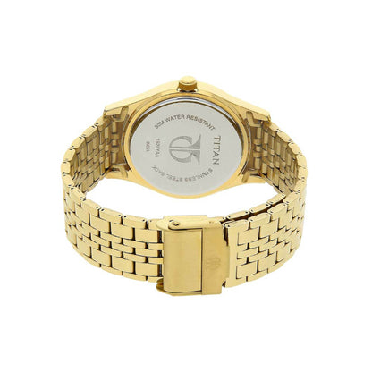 Titan Quartz Analogue with Day and Date White Dial Stainless Steel Strap Watch for Men