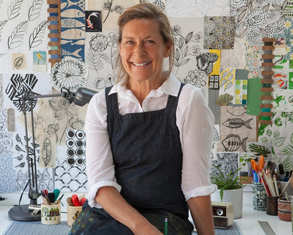 Wolf Evie Collection Small Bag with Sky Daisy Print