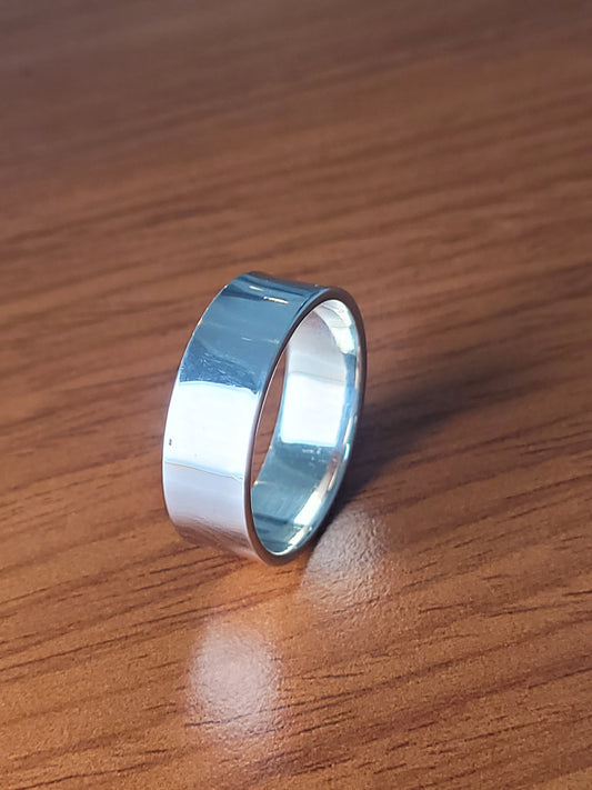 9ct White Gold Concave Ring