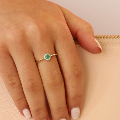 Emerald Ring with 0.03ct Diamonds in 9K Yellow Gold