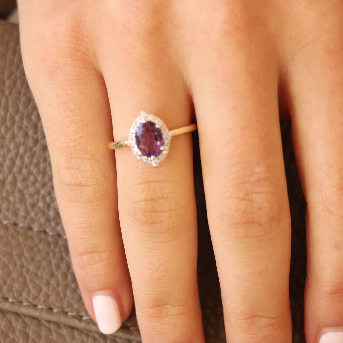 Amethyst Ring with 0.15ct Diamonds in 9K Yellow Gold